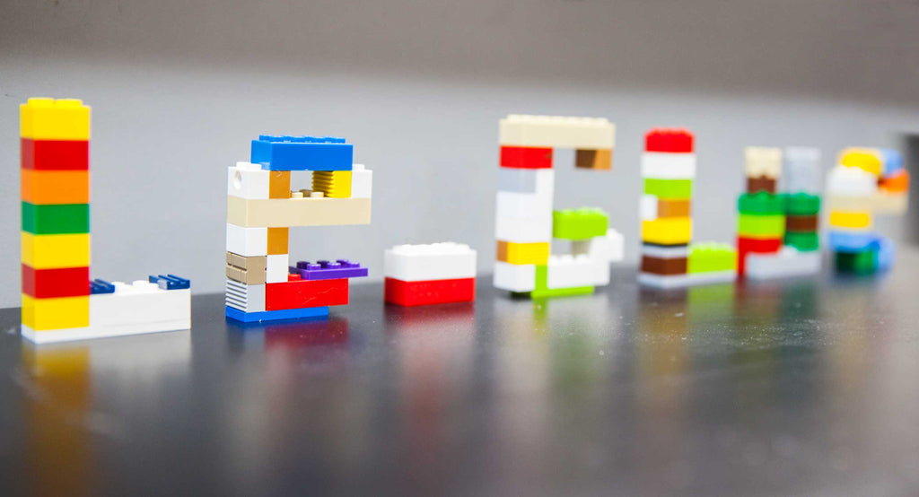 Le-Glue Water Soluble Adhesive for Legos and Mega Bloks 50 ml Tub